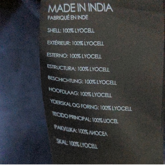 Club Monaco - chambray jean shirt - size medium - Picture 5 of 5